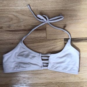 Buds strappy back halter top